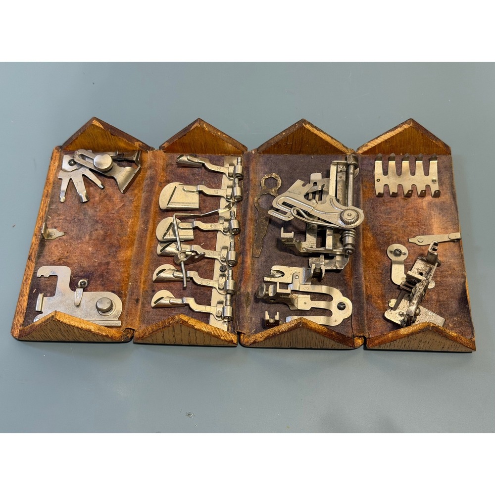 Antique Singer Sewing Machine Puzzle Box Oak Wood Case‎ with Attachments 1889